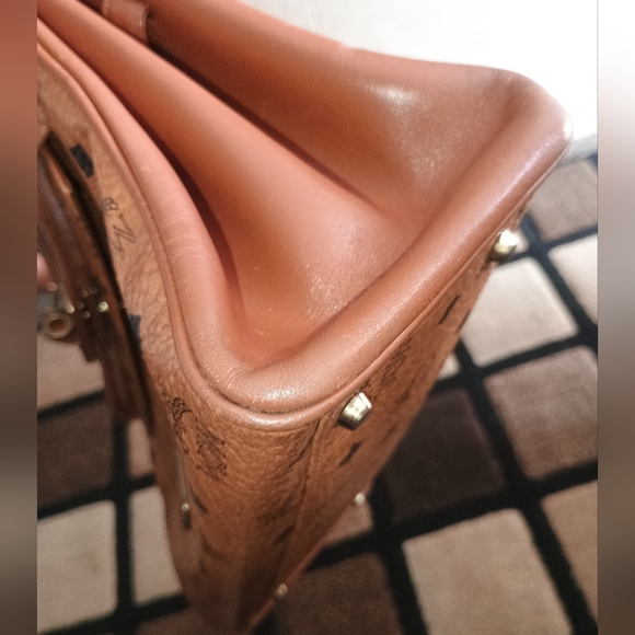 MCM VINTAGE COGNAC KELLY BAG - Picture 7 of 13